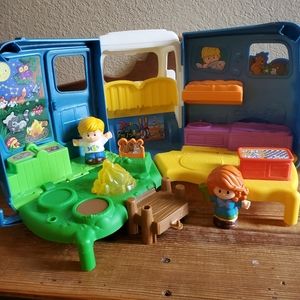 Little people camper